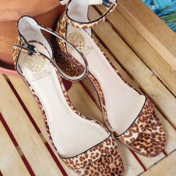 Size 12M T-Straps with  chunky 2"heels. - Picture 3 of 8